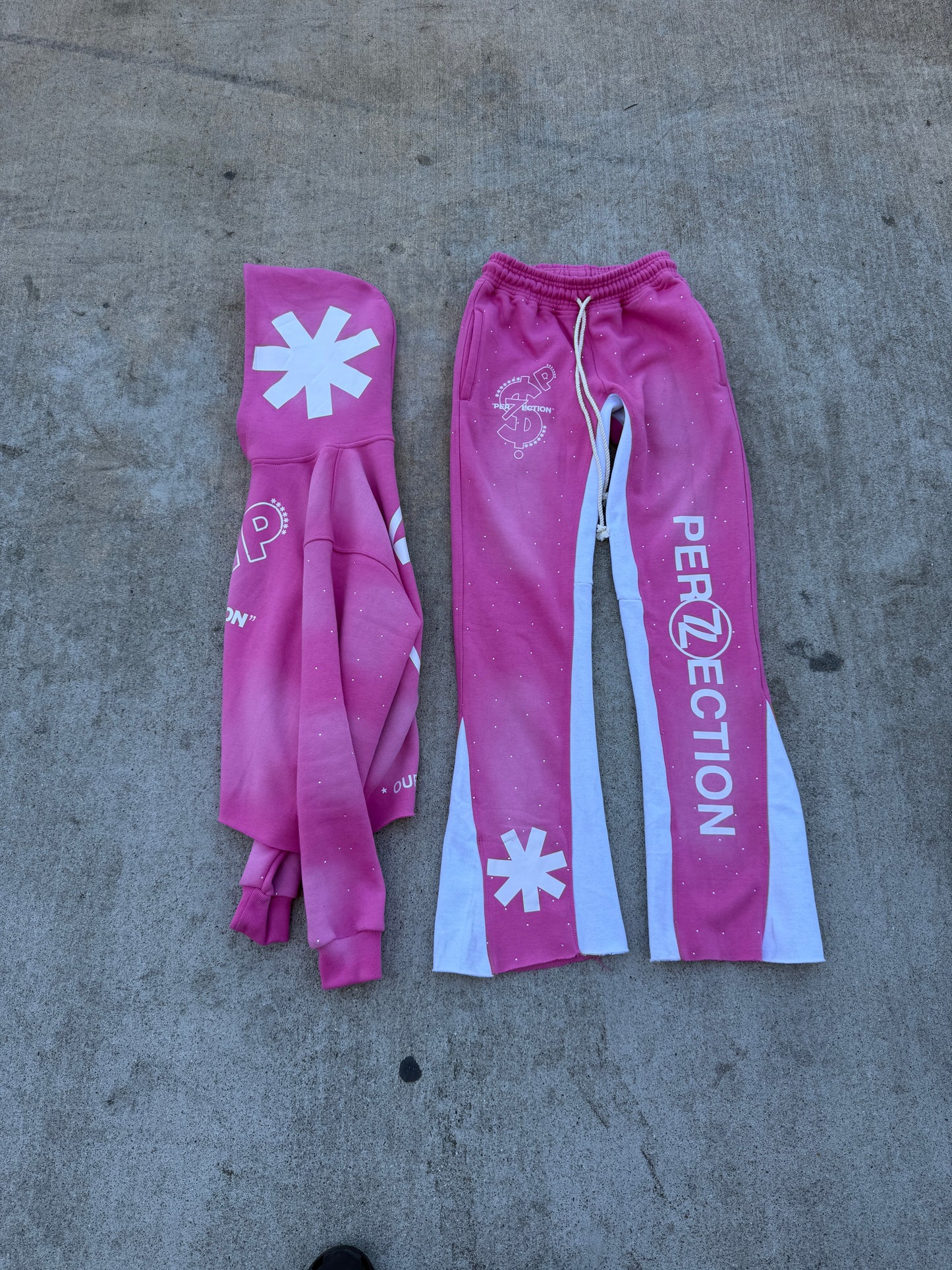 PER7ECTION Pink Sweatsuit